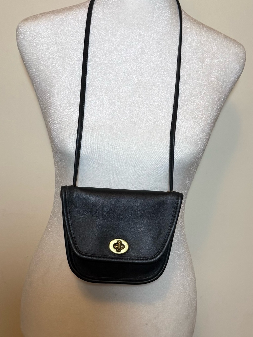 Coach Everett Bag in Black Leather Crossbody with Brass Turn-Lock